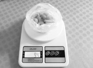 水產(chǎn)品包冰現(xiàn)象嚴(yán)重 412克散裝蝦仁化凍僅剩94克，消費(fèi)者權(quán)益亟待保障